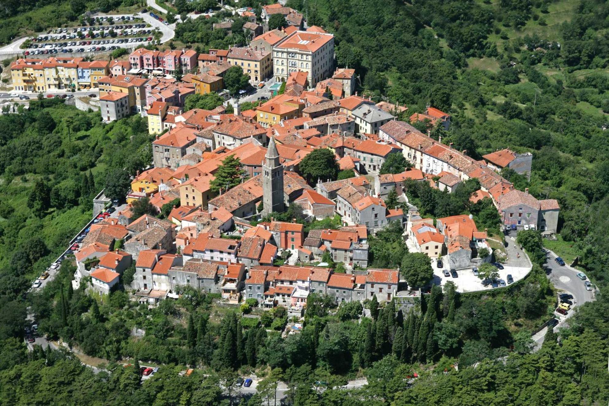 Mirakul Residence In A Cute Historic Town Labin  Kültér fotó